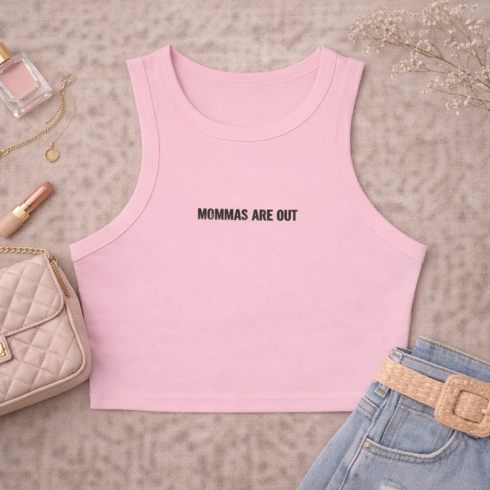 Crop tank - mommas are out